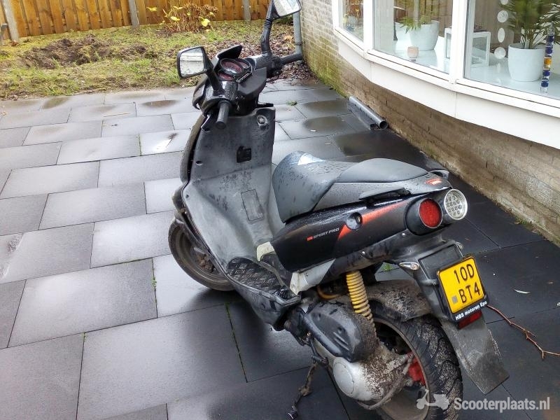 Aprilia SR 50 grijs